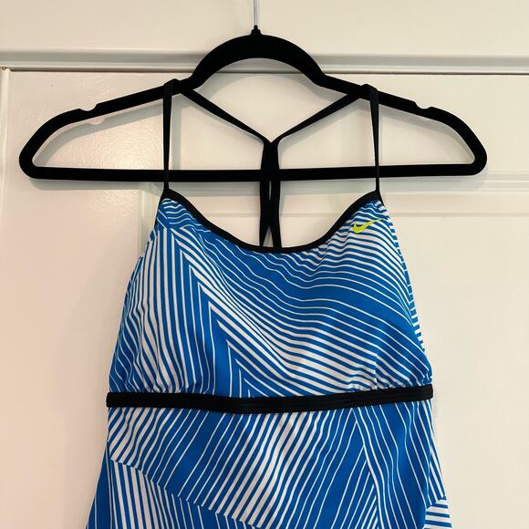 Nike Swim Women's Tankini Blue White Stripes Size‎ 12 - Picture 3 of 12